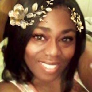 Meet your Posher, Latisha